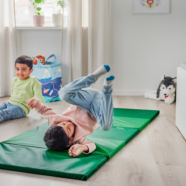 Складной гимнастический коврик PLUFSIG IKEA 305.522.69 зеленый - Фото 4 Складной гимнастический коврик PLUFSIG IKEA 305.522.69 зеленый - изображение 4