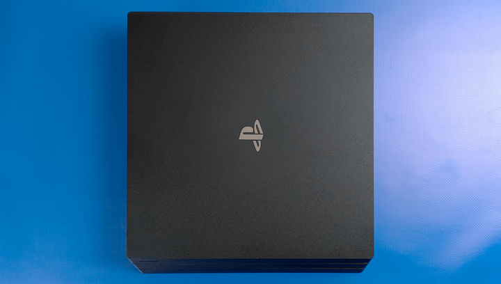 Набор Консоль Sony PlayStation 4 Pro CUH-72xx 1TB Black Б/У + Геймпад Беспроводной DualShock 4 Version 2 2шт - изображение 2