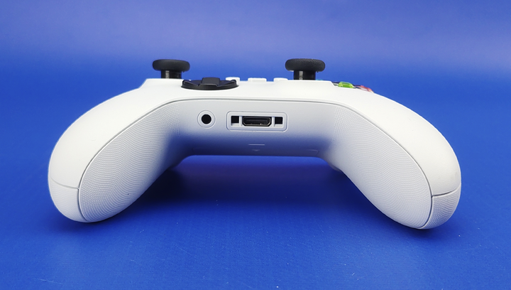 Геймпад Беспроводной Microsoft Xbox Series (QAS-00002) Robot White - изображение 7