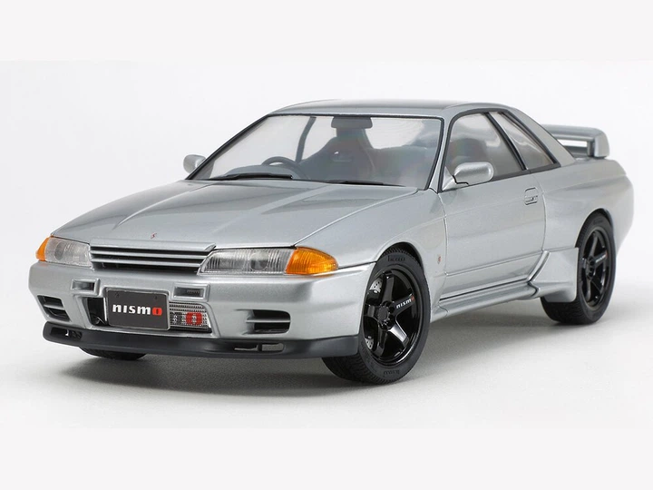 Збірна модель 1/24 автомобіля Nissan Skyline GT-R NiSMO Custom