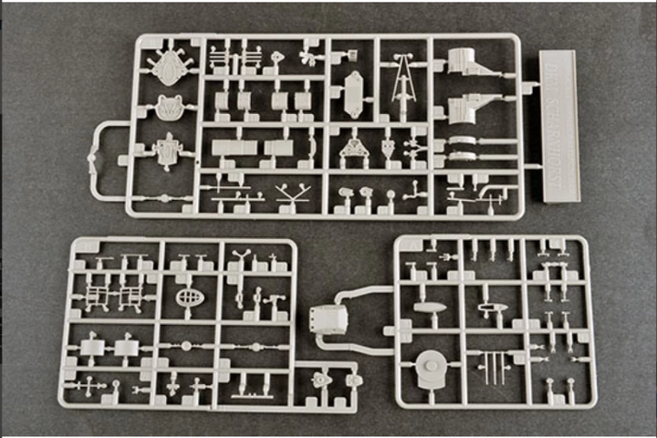 Збірна модель 1/700 військовий корабель German Battleship Scharnhorst Trumpeter 06737 - Фото 3 Збірна модель 1/700 військовий корабель German Battleship Scharnhorst Trumpeter 06737 - зображення 3
