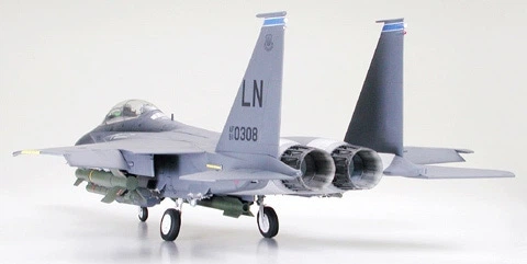 Сборная модель 1/32 самолет F-15E Strike Eagle "Bunker Buster" Tamiya 60312 - Фото 2 Сборная модель 1/32 самолет F-15E Strike Eagle "Bunker Buster" Tamiya 60312 - изображение 2