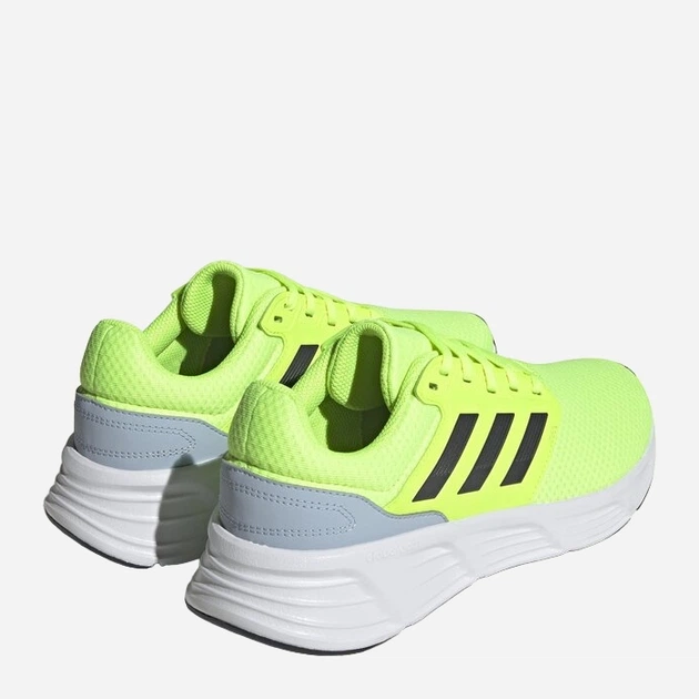 Чоловічі кросівки для бігу adidas Galaxy 6 IE1976 46.5 (11.5UK) 30 см Салатові (4066754888031) - зображення 3