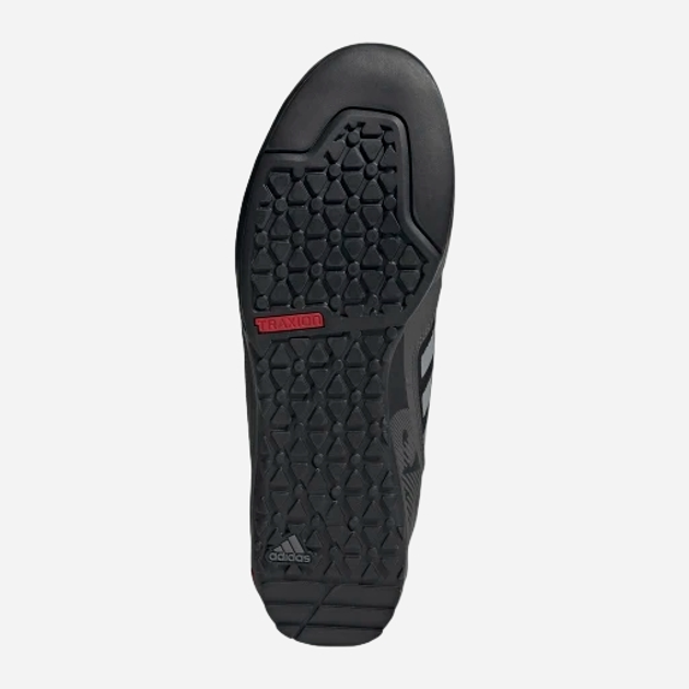 Чоловічі кросівки для туризму adidas Terrex Swift Solo 2 GZ0331 41.5 (7.5UK) 26 см Чорні (4064055908977) - зображення 4