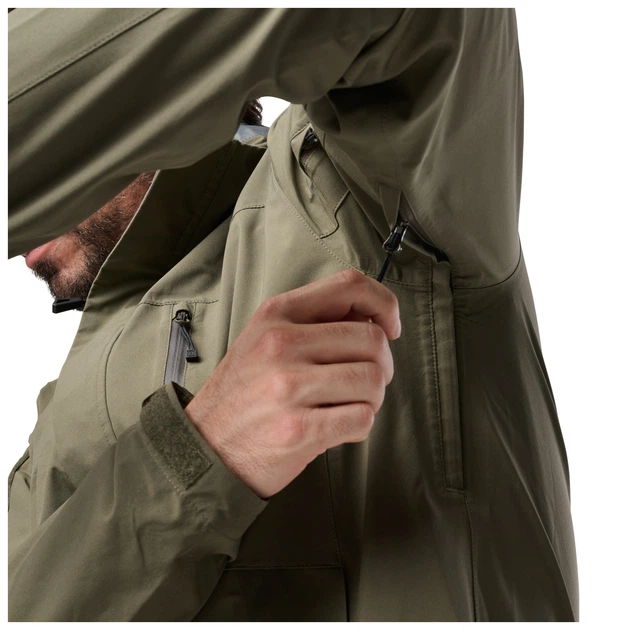 Куртка штормова 5.11 Tactical Force Rain Shell Jacket RANGER GREEN L (48362-186) - Фото 8 Куртка штормова 5.11 Tactical Force Rain Shell Jacket RANGER GREEN L (48362-186) - зображення 8