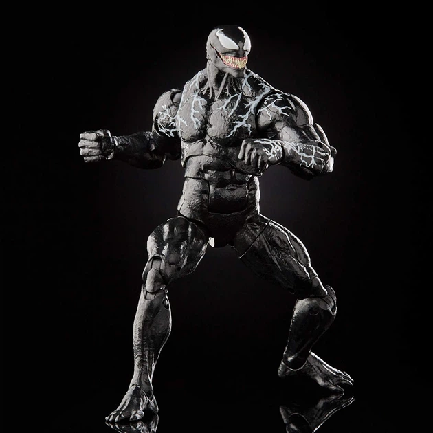 Фигурка Веном с Языком Legends Series Venom Marvel E9300 – игрушки