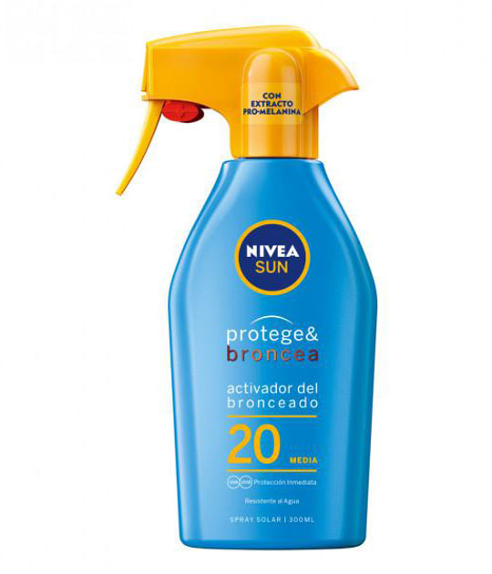 Przeciłsłoneczny spay Nivea Sun Protege y Broncea Pistola SPF30 270 ml (4005900908803) - obraz 1