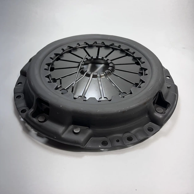 Корзина сцепления MZZ6 MYY6 ISUZU BVP (5876100810) Isuzu