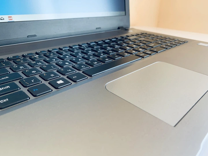 Ноутбук Medion Peaq P2015 i5-6200U, 8gb, 480gb+1TB, GTX940, Win10, 15.6 ...