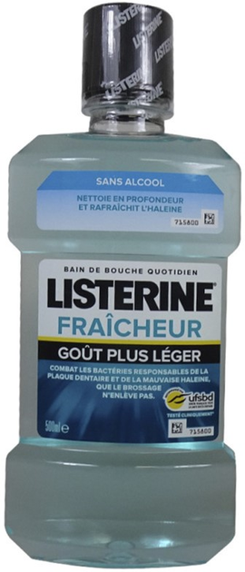 Płyn do płukania ust Listerine Freshness Light Flavor Mouthwash 500 ml (3574661404226) - obraz 1