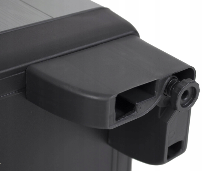 Шафа пластикова Keter Armadio Pro Alto 173 x 68 x 39 см макс. 20 кг на полицю - изображение 5