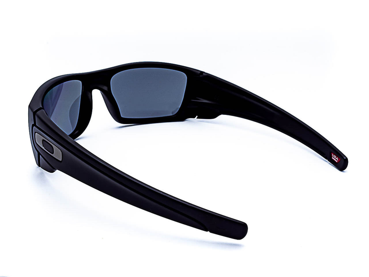 Солнцезащитные очки OAKLEY FUEL CELL OO9096-05 60 мм. TINTED
