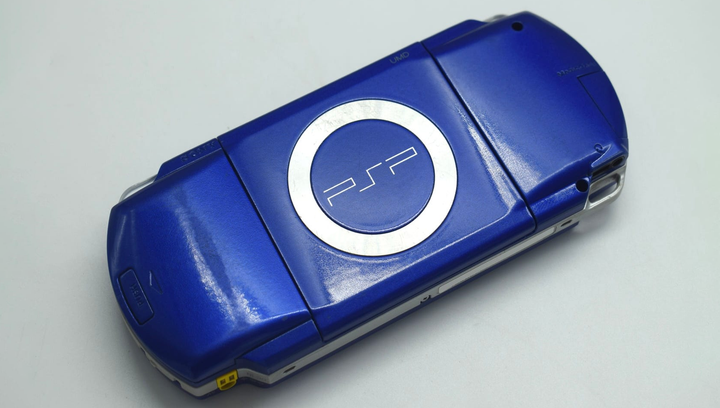 Консоль Sony PlayStation Portable PSP-1ххх Модифицированная 32GB Blue Б/У - Фото 4 Консоль Sony PlayStation Portable PSP-1ххх Модифицированная 32GB Blue Б/У - изображение 4