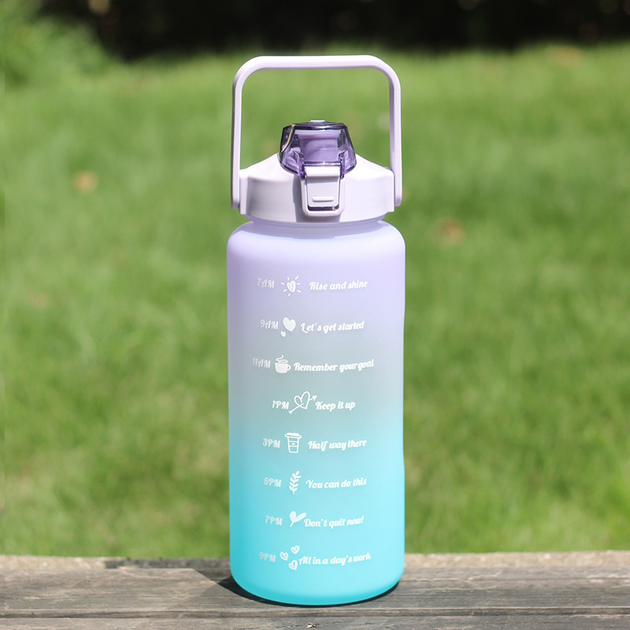 Спортивная бутылка для воды объемом 2 литра, BOTTLE gym navy – фото ...