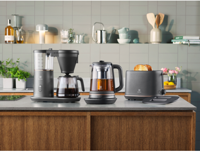 Электрочайник Electrolux E7K1-6BP Graphite - изображение 16