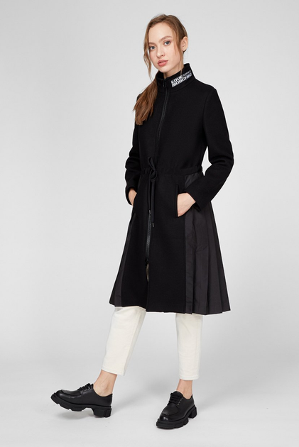 Love moschino coat on sale