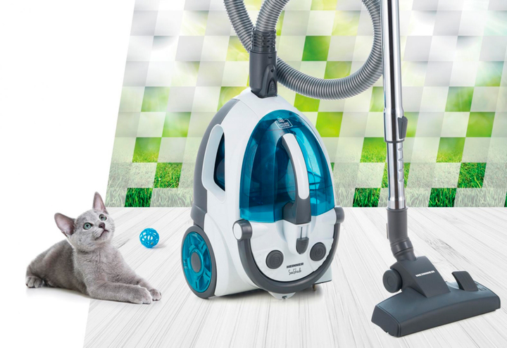 Кошка и робот-пылесос - векторное изображение
