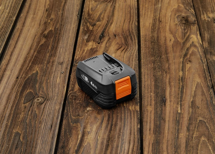 Akumulator Gardena Li-Ion 18V/72 4.0 Ah P4A PBA (14905-20.000.00) - obraz 4