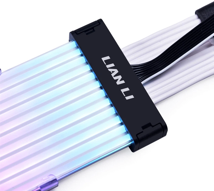 Кабель для ПК Lian Li Strimer PLUS V2(12+4pin to 12+4pin, Light