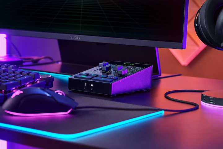 Мікшерний пульт Razer Audio Mixer (RZ19-03860100-R3M1) - зображення 6