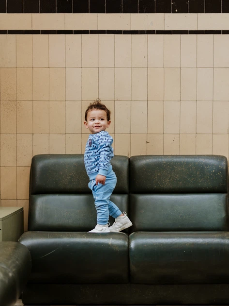 Дитячі спортивні штани Messi S49324-2 86-92 см Світло-сині (8720815173400) - зображення 5