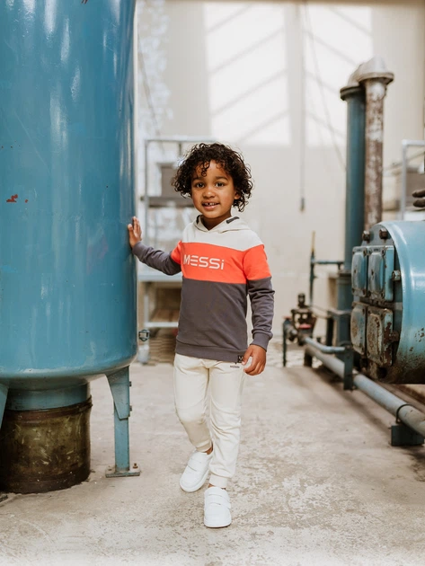 Bluza z kapturem chłopięca Messi S49415-2 122-128 cm Piaskowa (8720815175268) - obraz 3