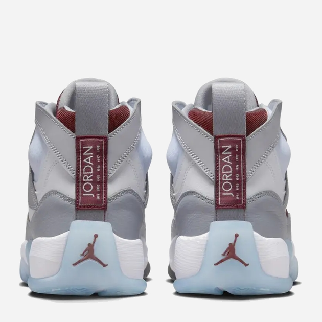 Жіночі кросівки для баскетболу Nike Jumpman Two Trey DQ8431-103 36 (5.5US) 22.5 см Сірі (196152219794) - зображення 5