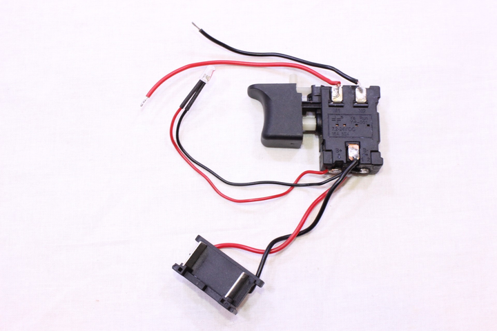 Универсальная кнопка для шуруповерта со светодиодом 16А 7-24V – фото ...