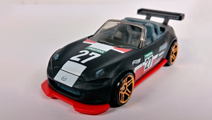Машинка Хот Вілс 1:64 15 Mazda MX-5 Miata колекція HW Modified Hot