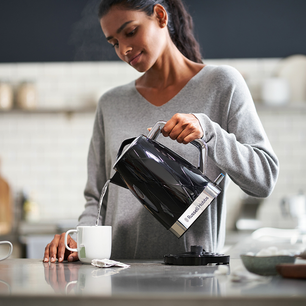 Czajnik elektryczny Russell Hobbs Structure 28081-70 1.7 L Czarny - obraz 5
