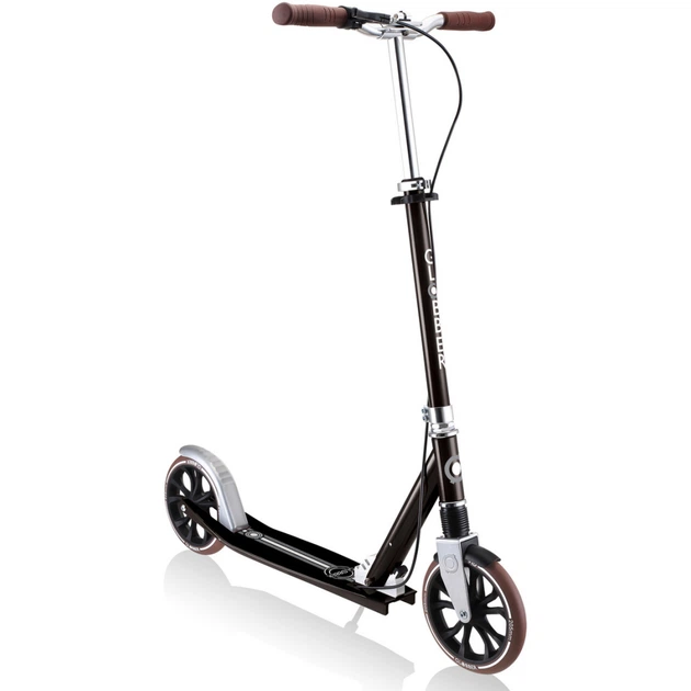 Самокат Globber NL205 Deluxe с ручным тормозом Черный (685-120) - Фото 2 Самокат Globber NL205 Deluxe с ручным тормозом Черный (685-120) - изображение 2