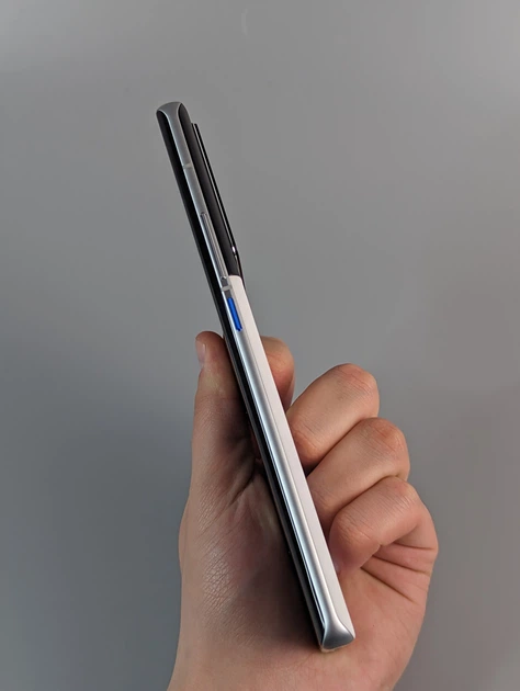 Мобільний телефон Vivo IQOO 10 Pro 12GB/256GB White (V2218A