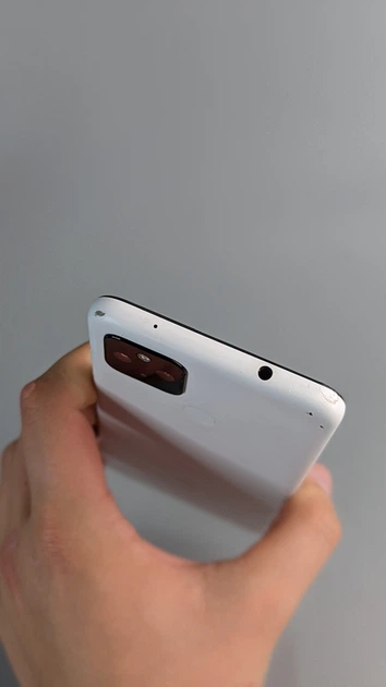 Мобільний телефон Google Pixel 4a 5G 6GB/128GB Clearly White (G6QU3)(00027637) Б/В - Фото 6 Мобільний телефон Google Pixel 4a 5G 6GB/128GB Clearly White (G6QU3)(00027637) Б/В - изображение 6