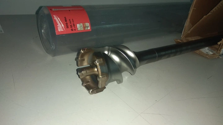 Бур проломной корончатый Milwaukee 65 х 990 мм SDS-Max TCT - изображение 7