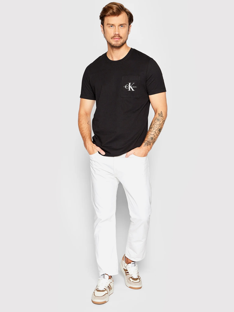 Футболка бавовняна чоловіча Calvin Klein Jeans J30J320936-BEH M Чорна (8719855869152) - зображення 3