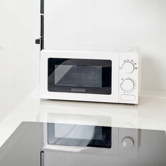 Мікрохвильова піч Black+Decker BXMY700E - зображення 6