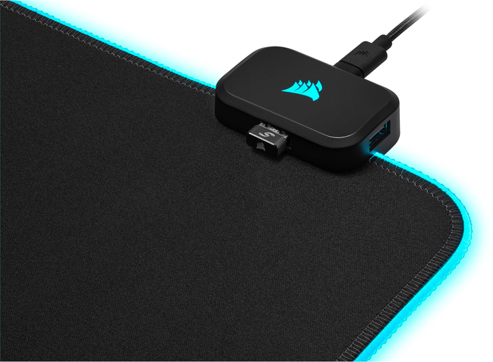 Podkładka Corsair MM700 USB Type-C XL Extended Control RGB (CH-9417070-WW) - obraz 4