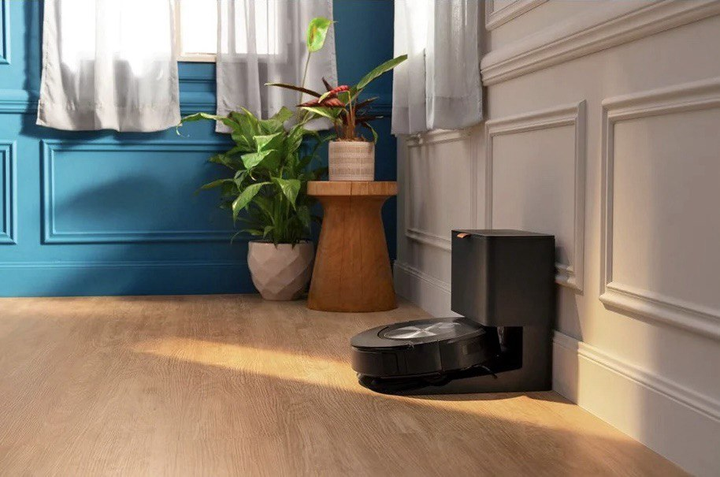 Robot sprzątający iRobot Roomba Combo J7+ (5060629989884) - obraz 5