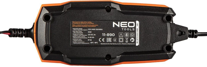 Prostownik automatyczny NEO Tools 2 A 35 W 4 - 60 Ah do akumulatorów STD / AGM / GEL 11-890 (5907558463279) - obraz 3