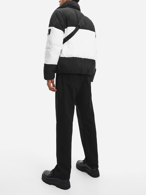 Куртка чоловіча Calvin Klein J30J321972 M Чорна (8719856680039) - зображення 2