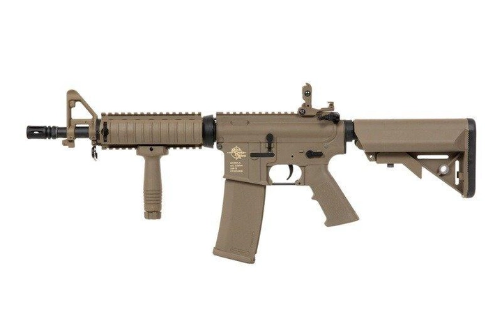 Штурмова гвинтівка Specna Arms M4 CQB RRA SA-C04 CORE Full-Tan (Страйкбол 6мм) - зображення 1