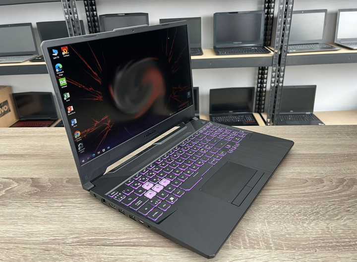 ASUS TUF GAMING + Ryzen 5 3600 +メモリ8G4枚 ASUS TUF GAMING + Ryzen 5 3600 +メモリ8G4枚 PCパーツ