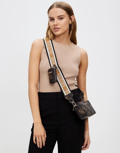 Сумка женская Guess Rea Quattro G Mini Camera Crossbody коричневая