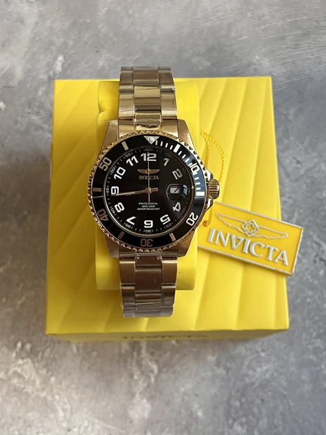 Invicta 30695 2025