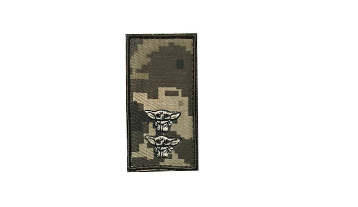 Шеврон на липучці (велкро) лейтенант Грогу 10х5 см Піксель 5137 - зображення 1