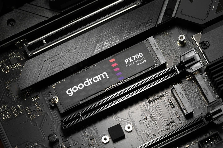 SSD диск Goodram PX700 1TB M.2 2280 PCIe 4.0 x4 NVMe 3D NAND (SSDPR-PX700-01T-80) - Фото 6 SSD диск Goodram PX700 1TB M.2 2280 PCIe 4.0 x4 NVMe 3D NAND (SSDPR-PX700-01T-80) - зображення 6