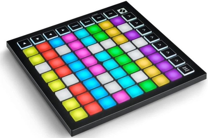 MIDI контроллер NOVATION Launchpad Mini MK3 - изображение 2