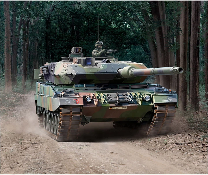 Збірна модель-копія Revell Танк Леопард 2 A6/A6NL 222 шт (4009803032818) - зображення 10