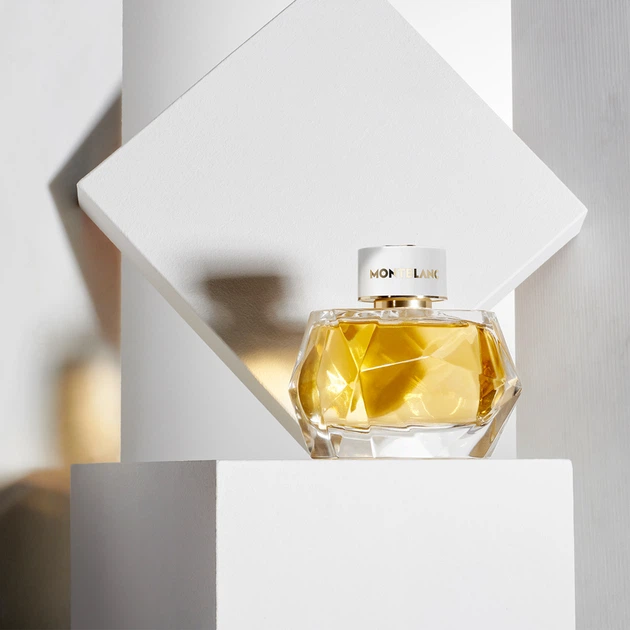 Тестер Парфюмированная вода для женщин Montblanc Signature Absolue