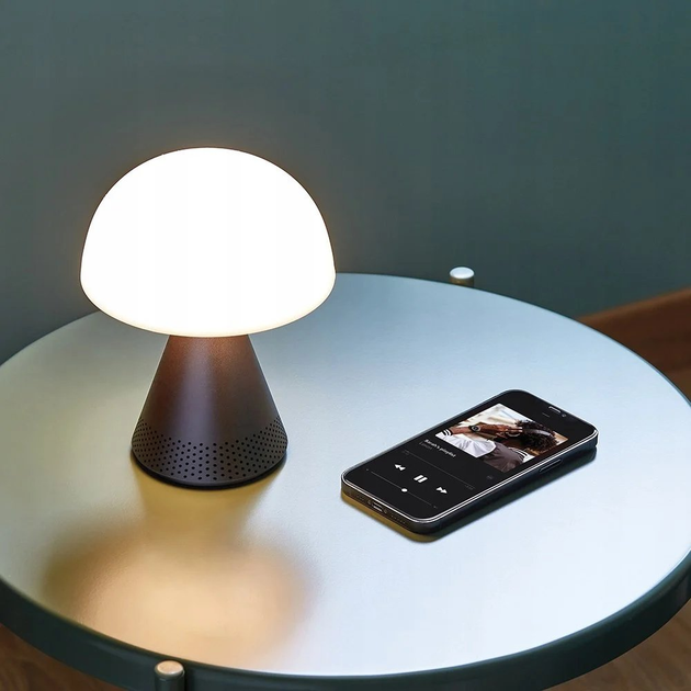Lampa stołowa Lexon Mina Audio L LED z głośnikiem bluetooth Grey (3660491203853) - obraz 10